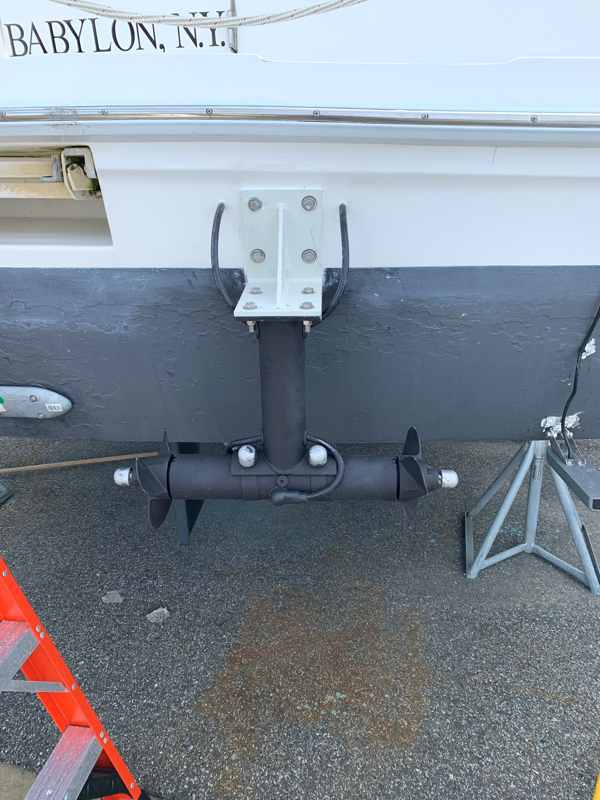 ST350 Stern Thruster